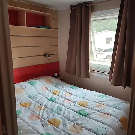 Mobil-home Grau Du Roi Vagues Oceanes 르그로뒤후아